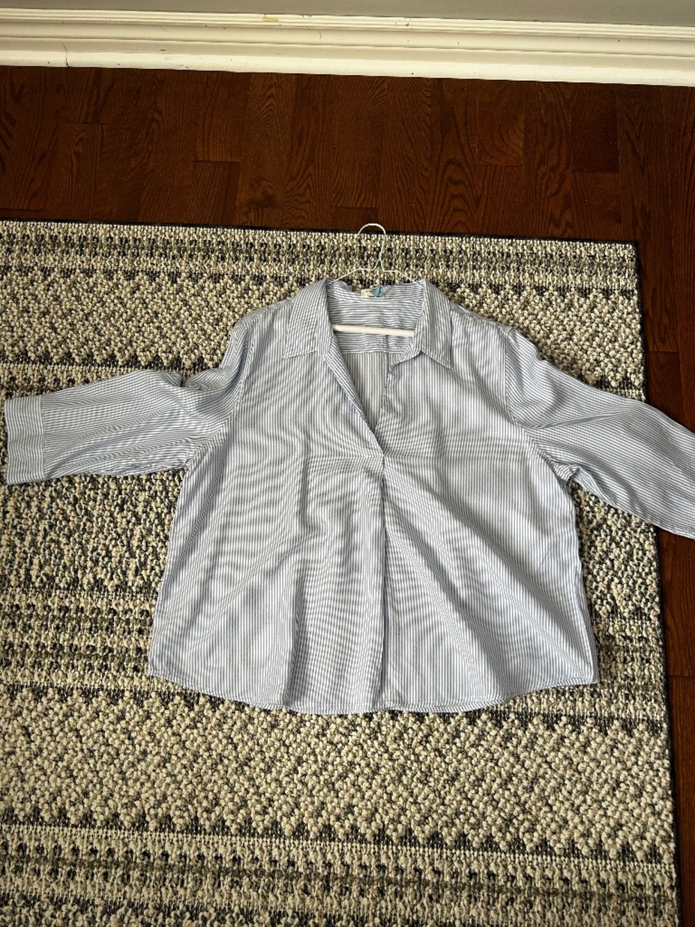 Aritzia popover blouse